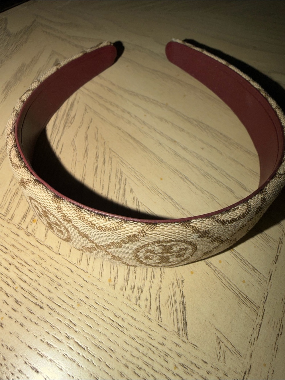 Tory Burch Beige Patterned Wide Headband. NWOT